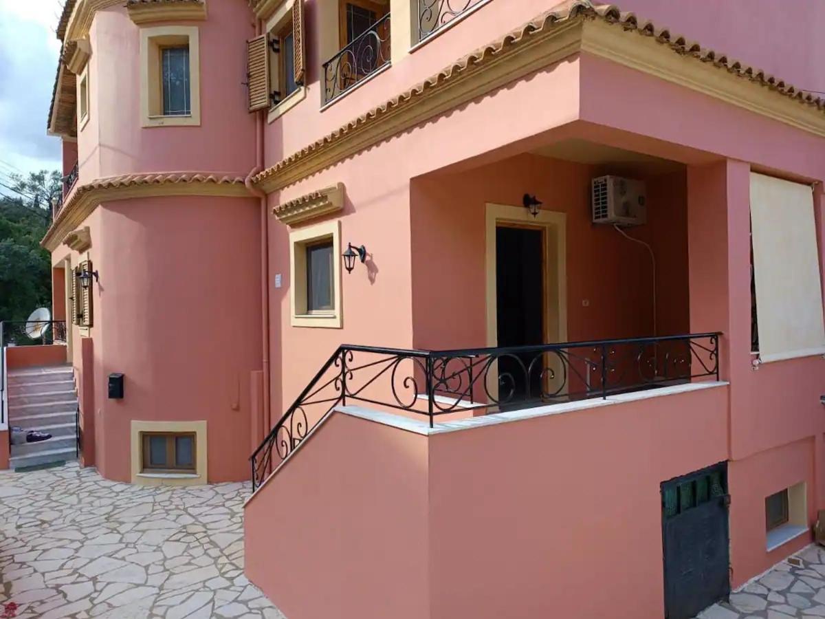Turla'S Apartment Δασιά Εξωτερικό φωτογραφία