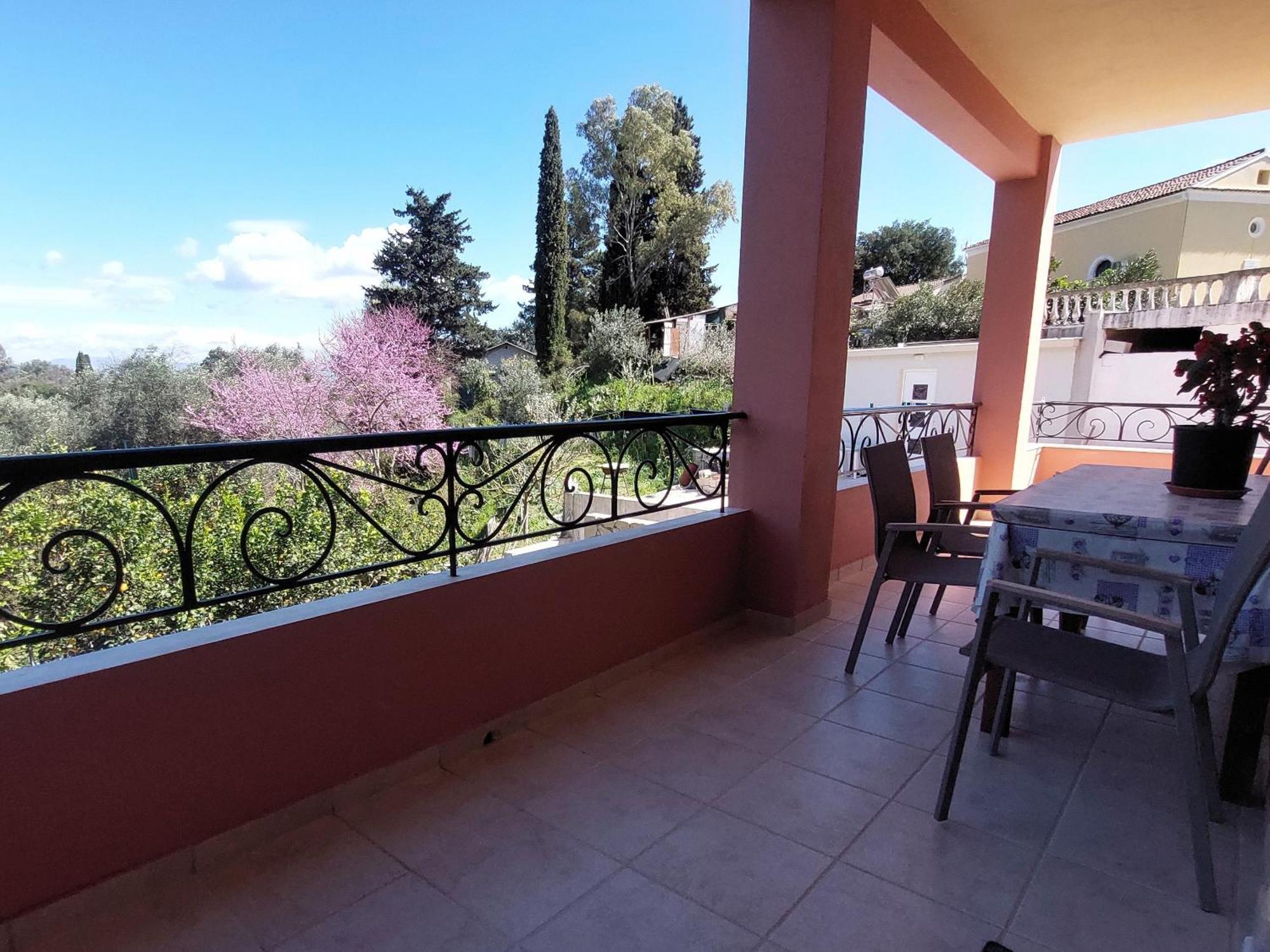 Turla'S Apartment Δασιά Εξωτερικό φωτογραφία